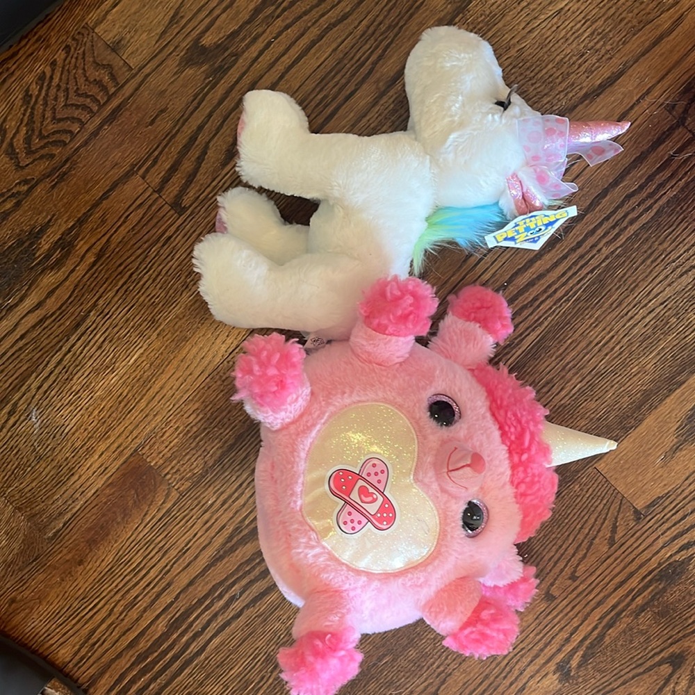 2 Unicorn stuff animals brand new.
